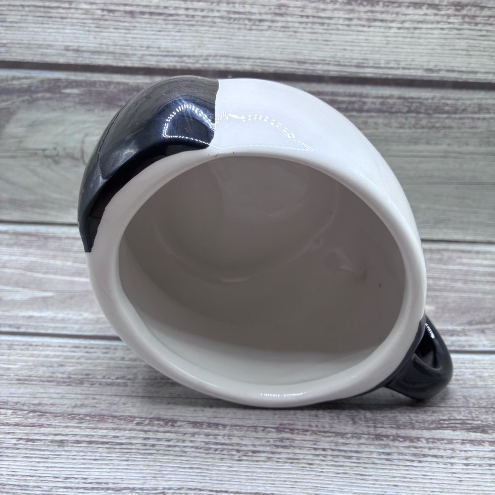 Snoopy Peanuts Mug - Picture 5 of 6